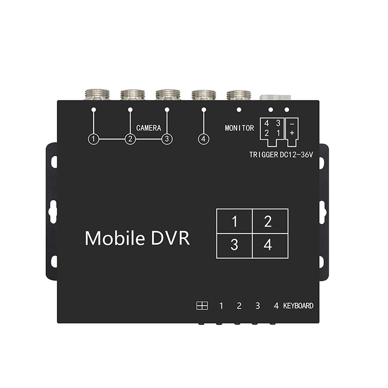 512GB 録画およびマルチカメラ分割ビューを備えた 4CH AHD 車載 DVR